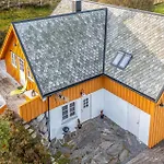 4 Bedroom Cozy In Kvamsoy Casa vacanze