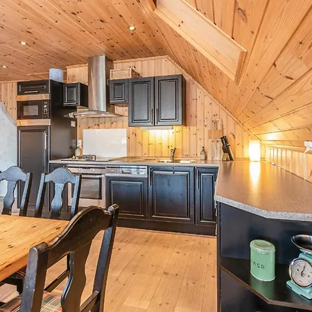 Сasa de vacaciones Front In Kvamsoy Sandvik (More og Romsdal)