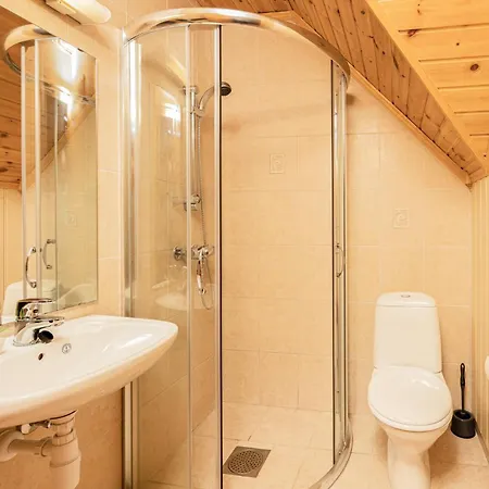 Ferienhaus 4 Bedroom Cozy In Kvamsoy Sandvik (More og Romsdal)